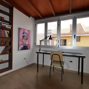 https://san-cristobal-petite-maison.tenerifehoteles.net